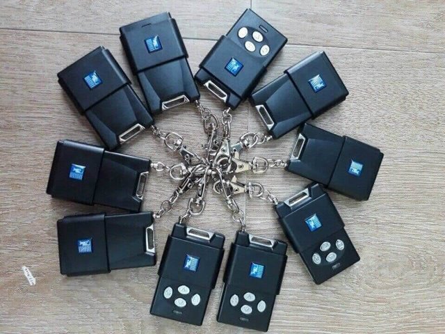 remote-cua-cuon-1
