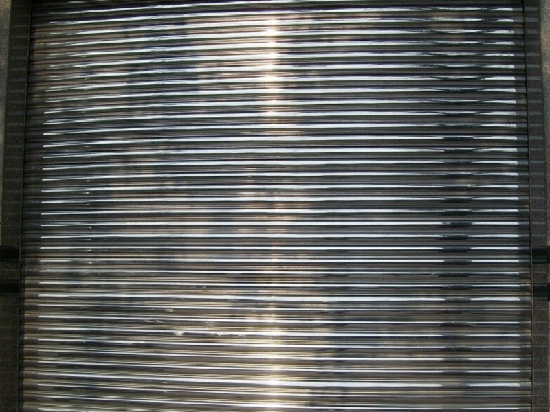 Tất tần tật những thông tin cần biết về cửa cuốn inox5